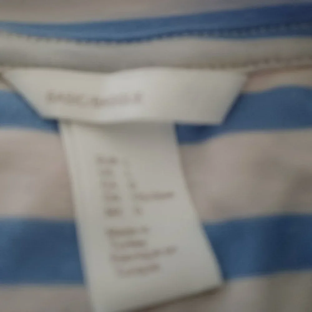 Cream and light blue stripped dress - Picture 4 of 4